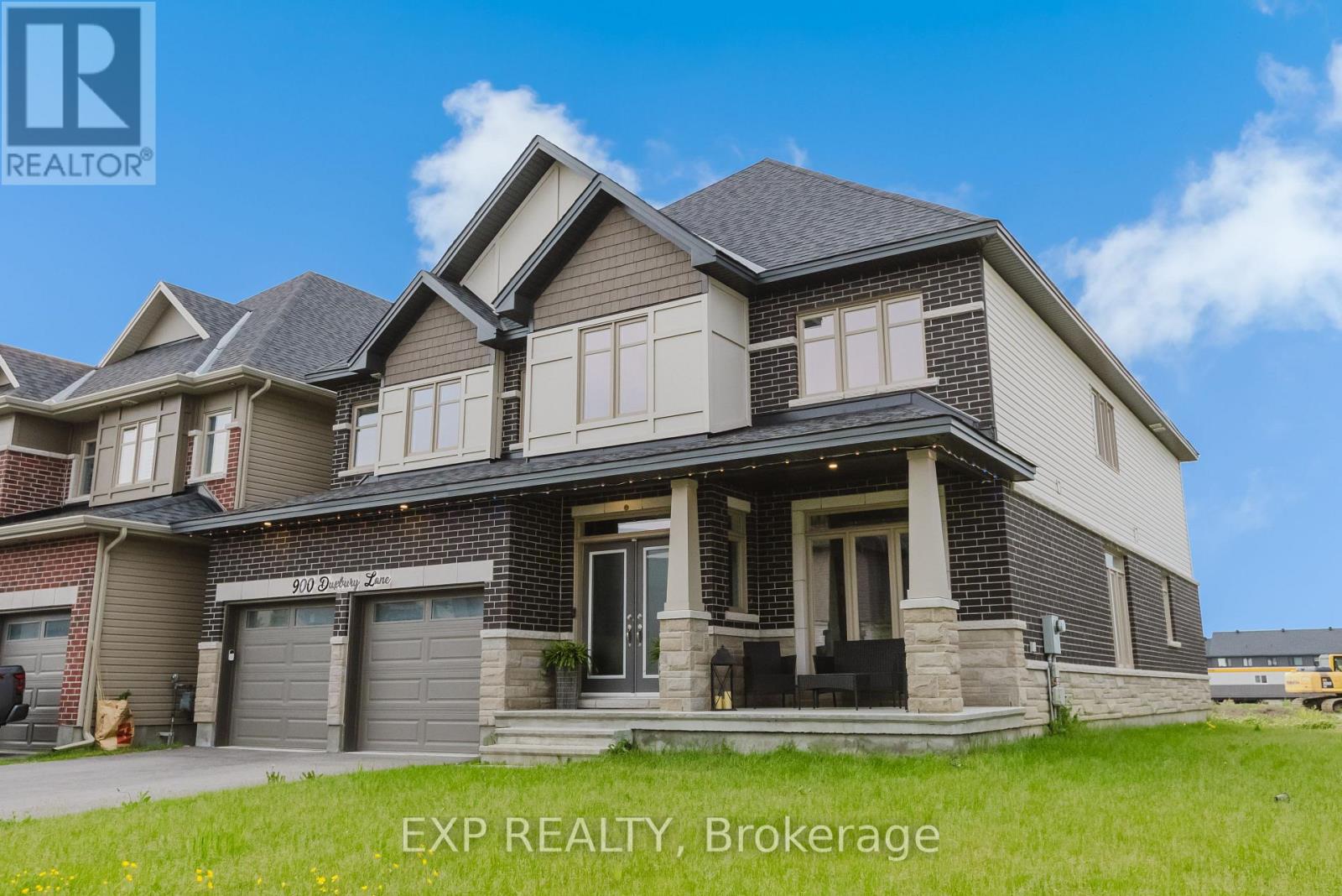 900 Duxbury Lane, Ottawa, Ontario  K4M 0M3 - Photo 2 - X12219797