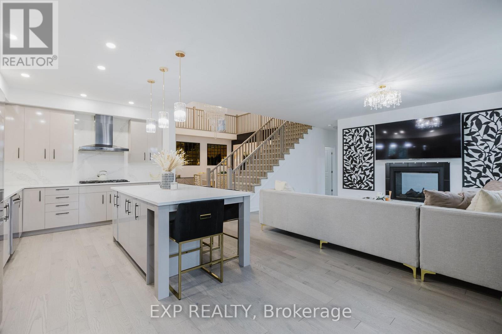 900 Duxbury Lane, Ottawa, Ontario  K4M 0M3 - Photo 21 - X12219797