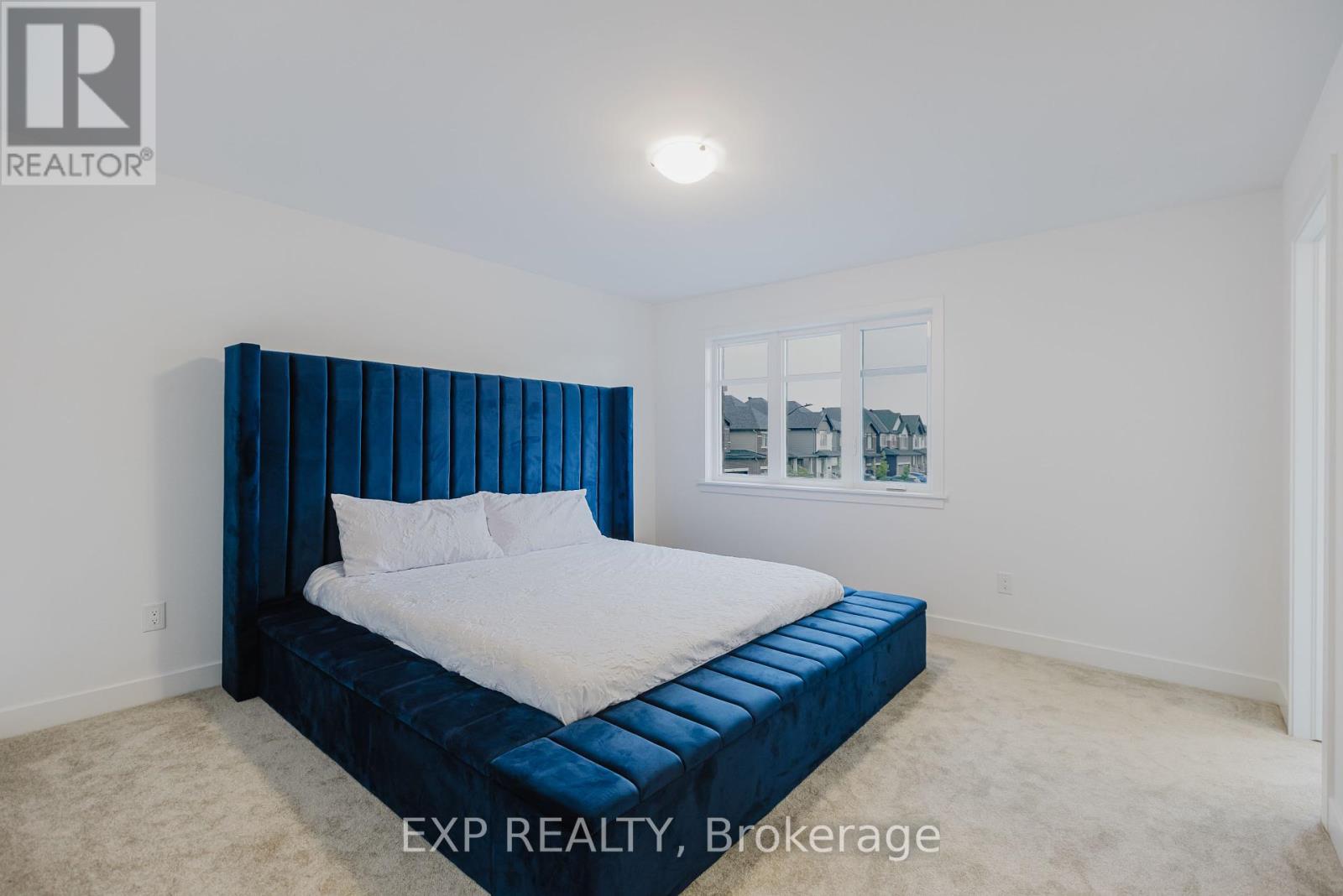 900 Duxbury Lane, Ottawa, Ontario  K4M 0M3 - Photo 36 - X12219797