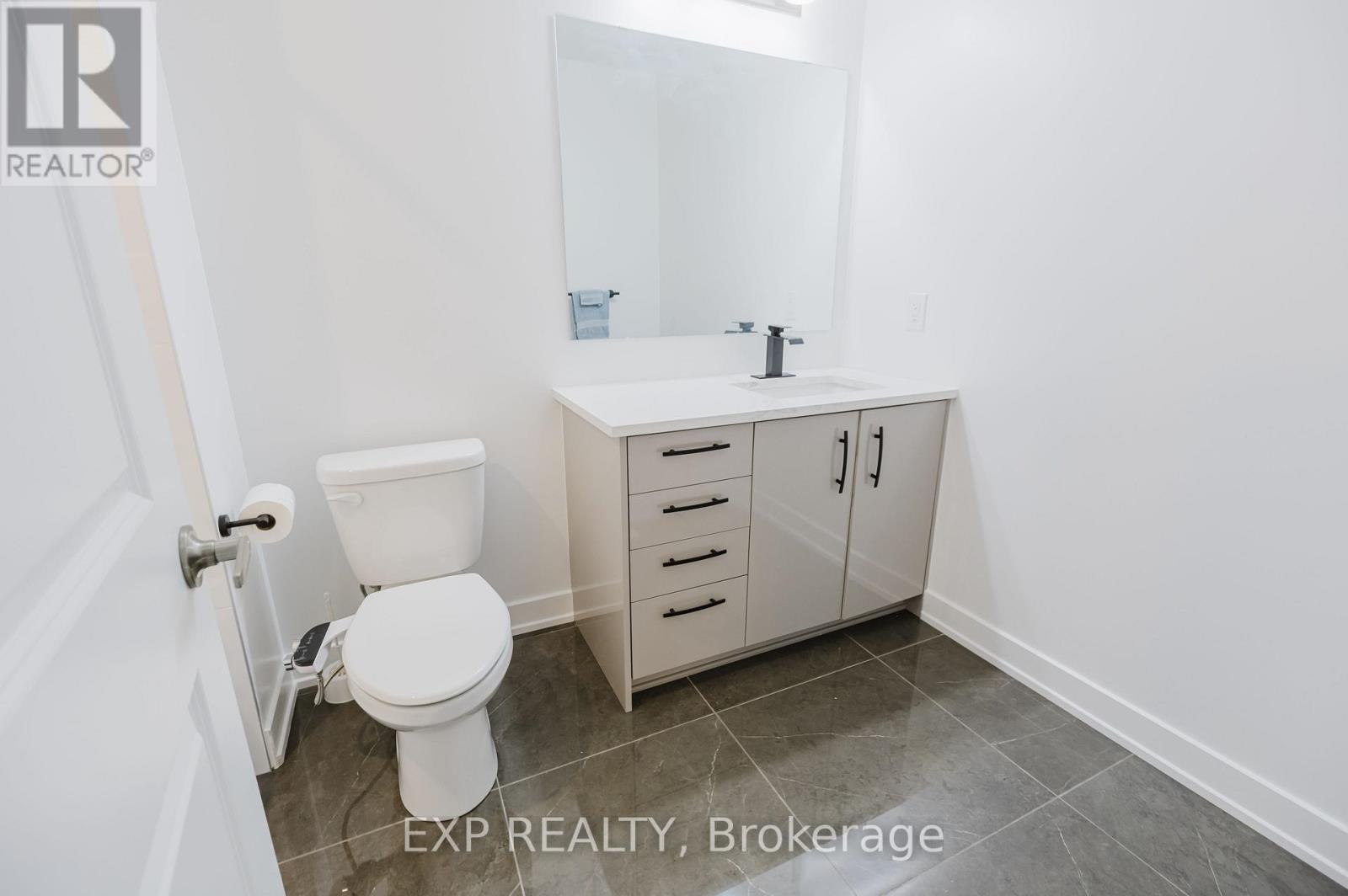 900 Duxbury Lane, Ottawa, Ontario  K4M 0M3 - Photo 42 - X12219797