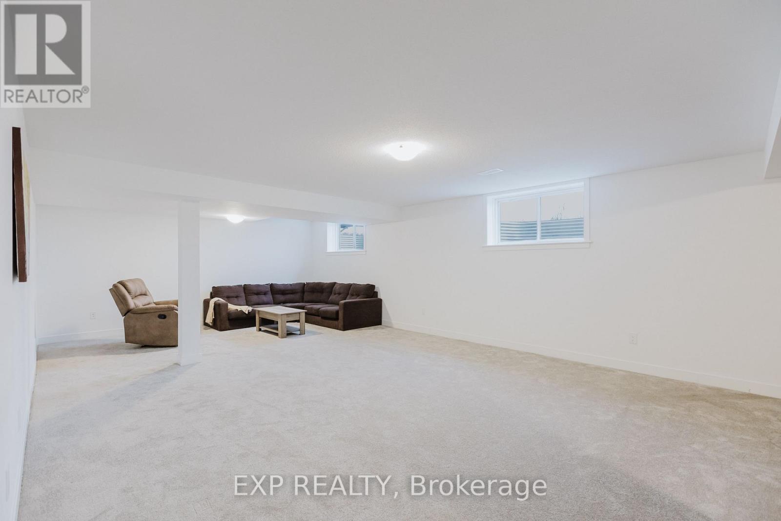 900 Duxbury Lane, Ottawa, Ontario  K4M 0M3 - Photo 44 - X12219797
