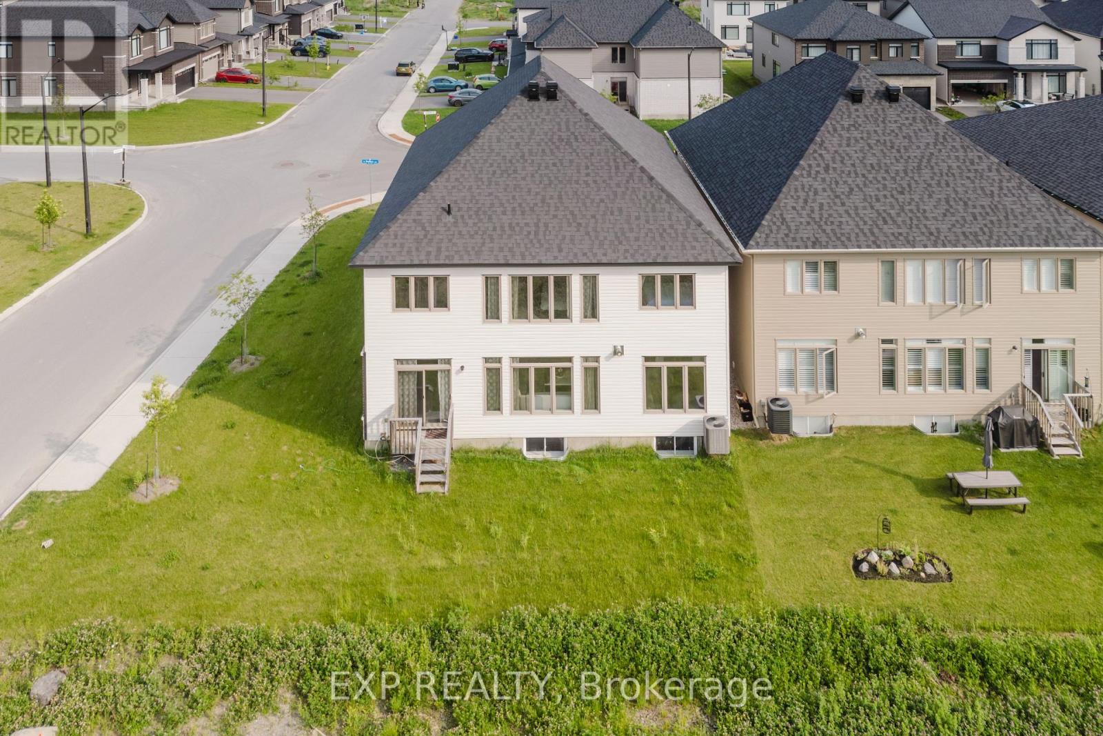 900 Duxbury Lane, Ottawa, Ontario  K4M 0M3 - Photo 47 - X12219797