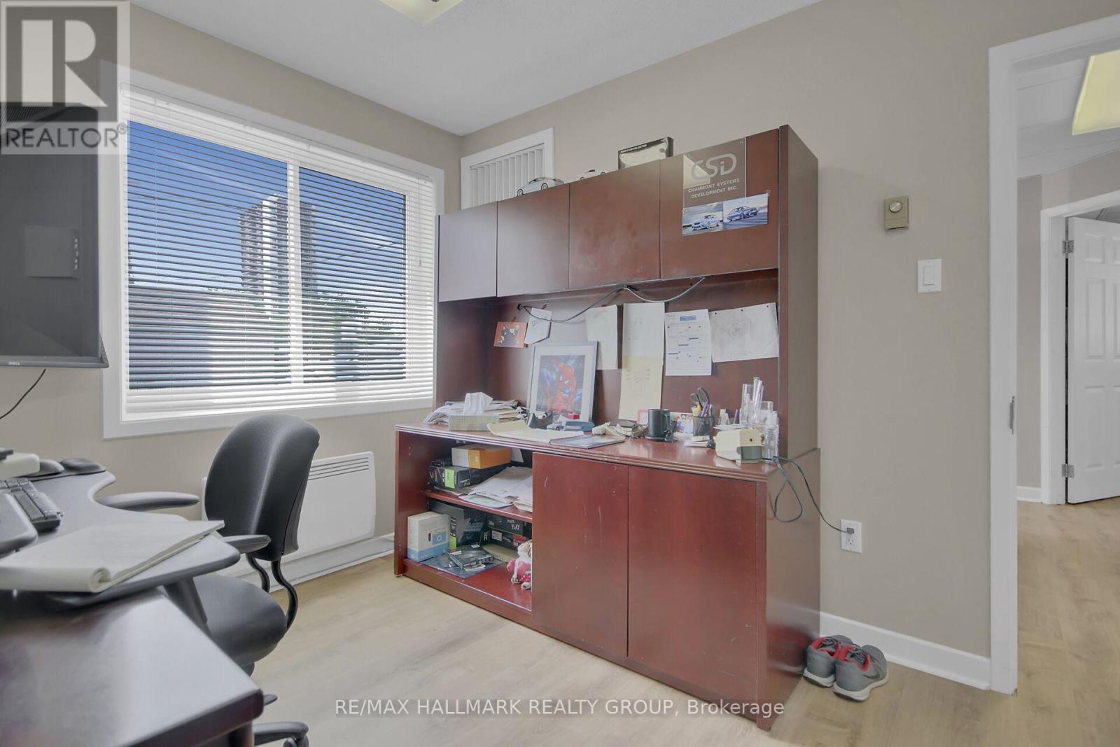 272 Mcarthur Avenue, Ottawa, Ontario  K1L 6P4 - Photo 10 - X12219847
