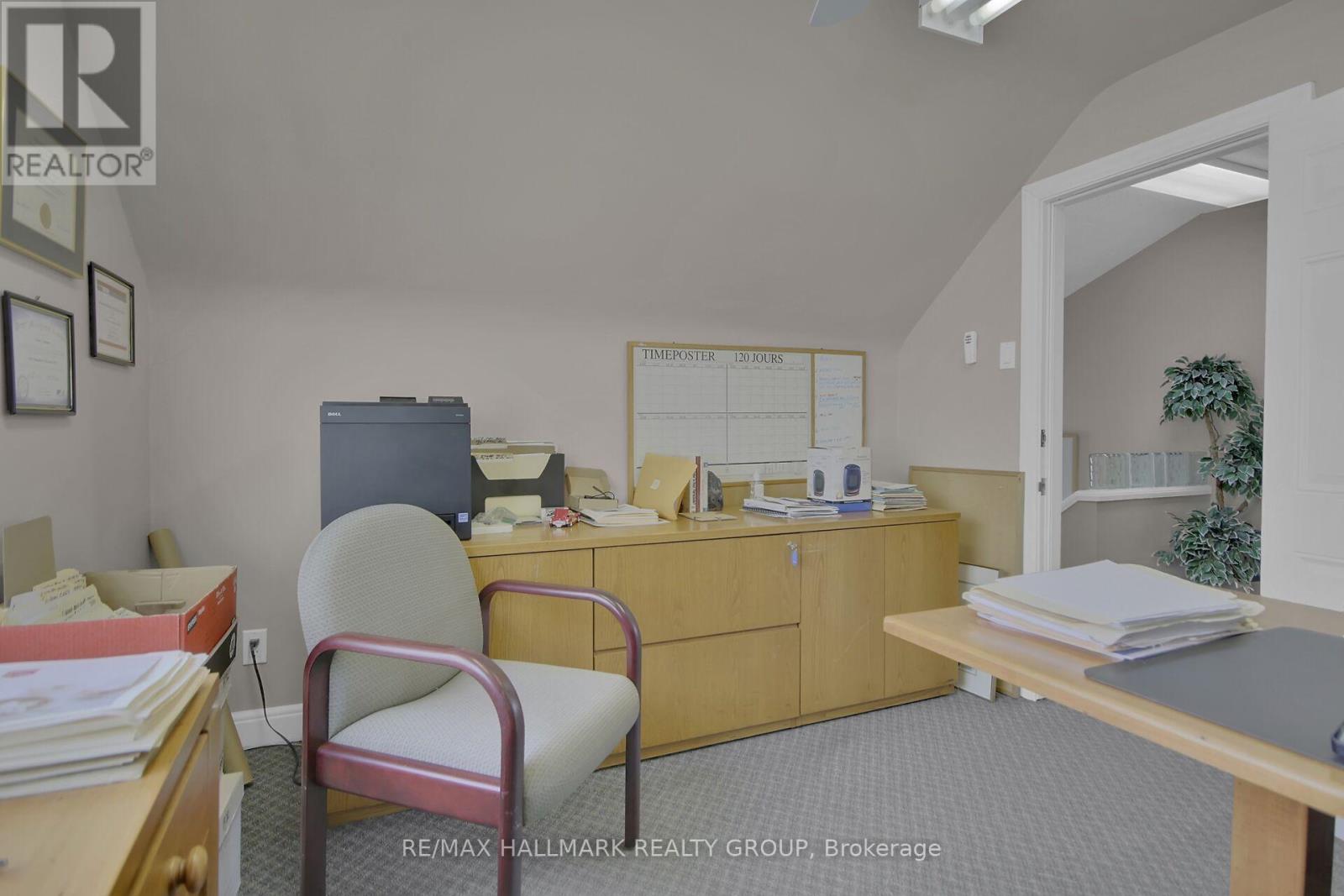 272 Mcarthur Avenue, Ottawa, Ontario  K1L 6P4 - Photo 21 - X12219847