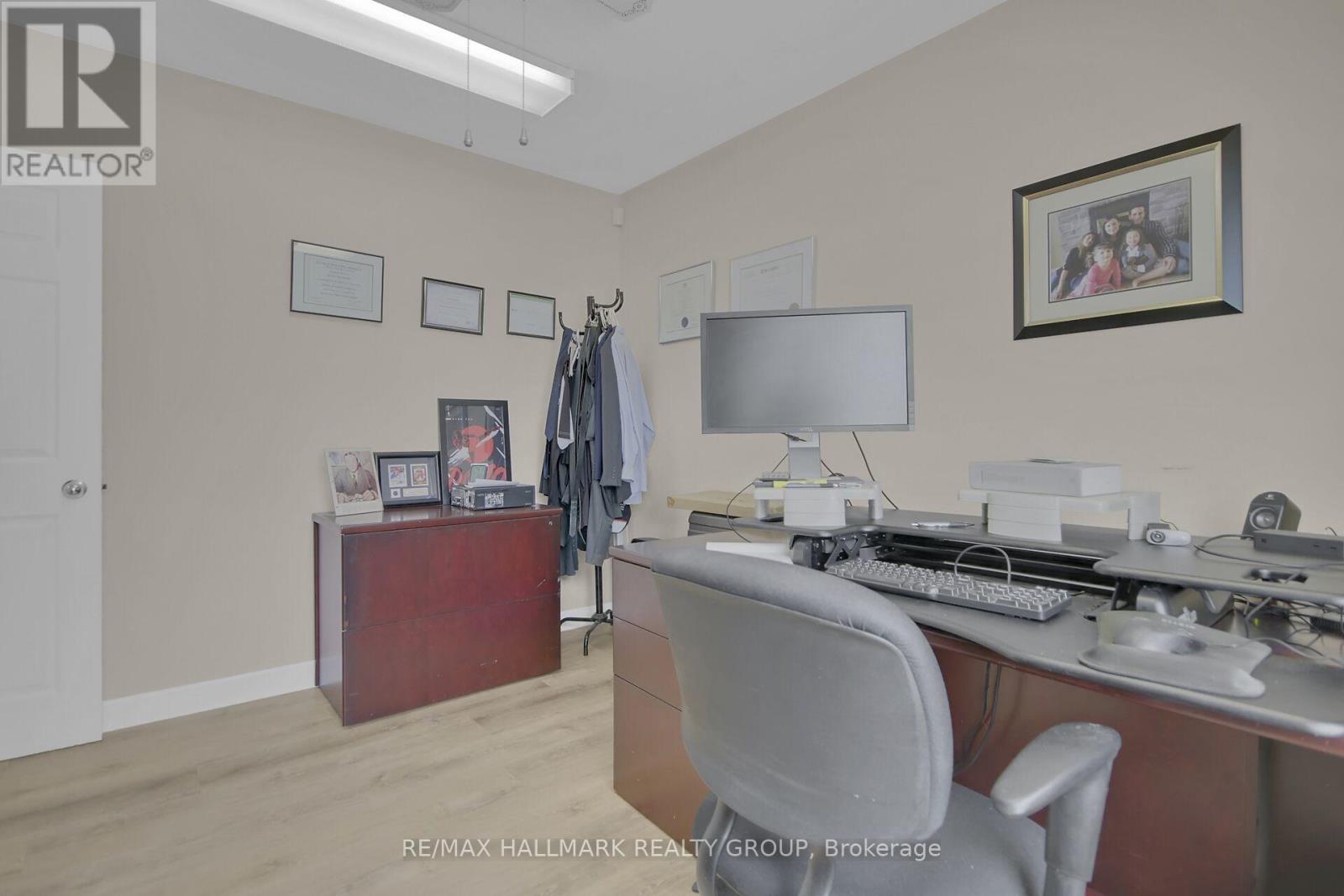 272 Mcarthur Avenue, Ottawa, Ontario  K1L 6P4 - Photo 9 - X12219847