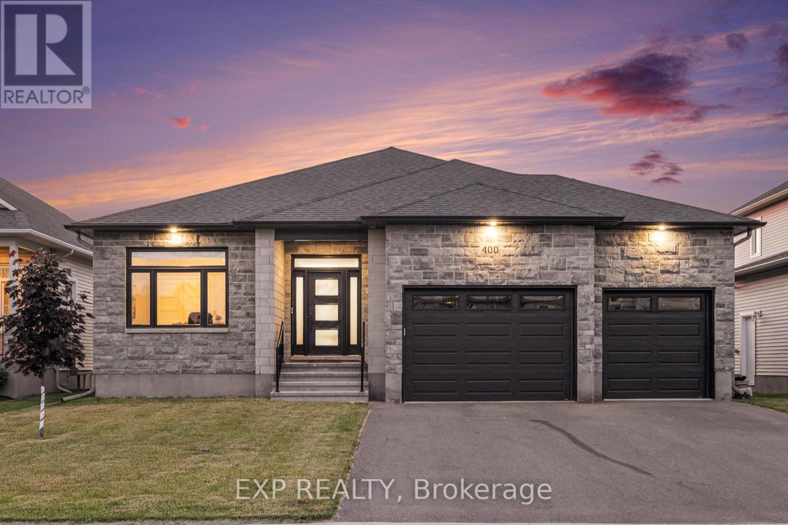 400 Central Park Boulevard, Russell, Ontario  K4R 0C6 - Photo 2 - X12219854