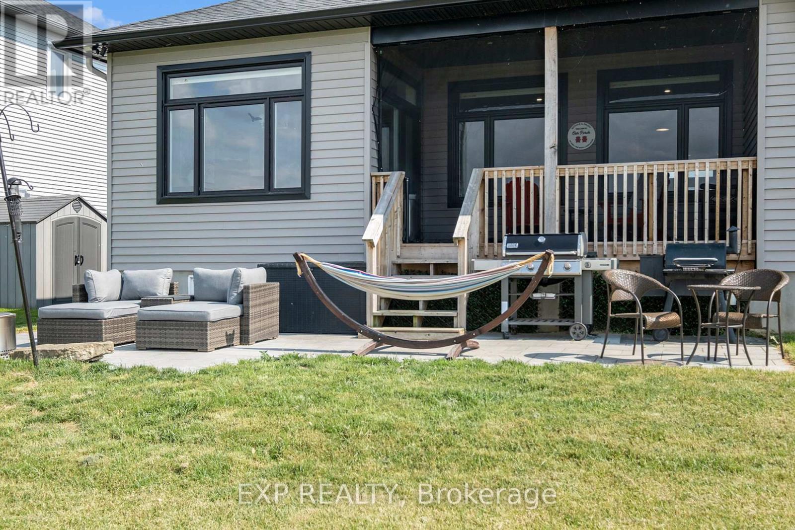 400 Central Park Boulevard, Russell, Ontario  K4R 0C6 - Photo 32 - X12219854
