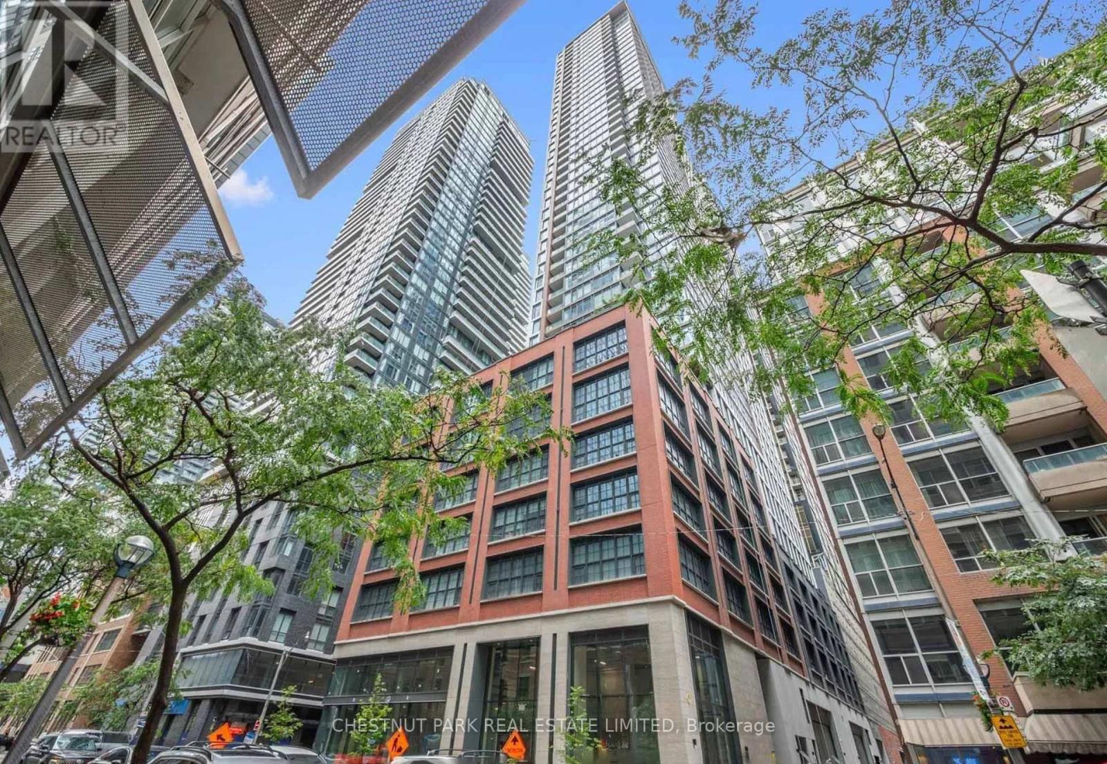 502 - 55 MERCER STREET, Toronto, Ontario