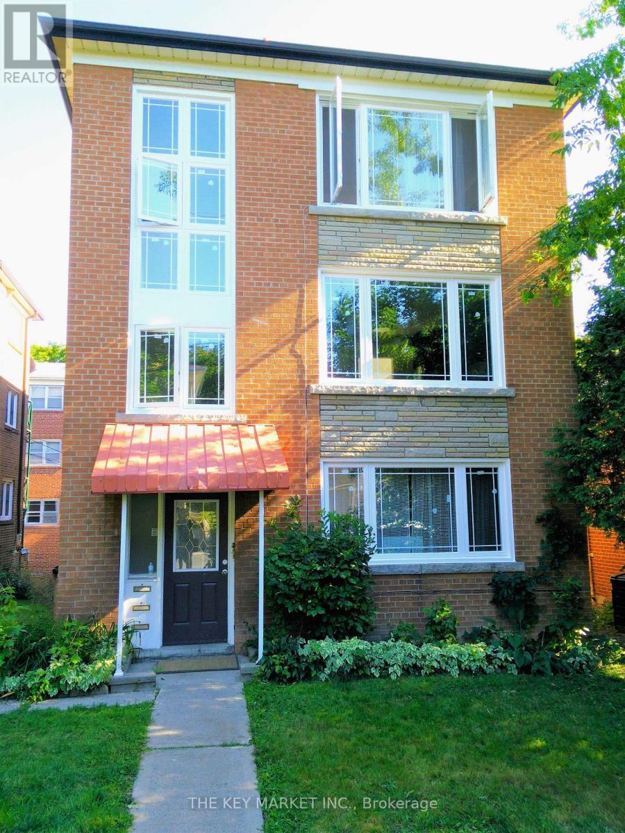 2 - 211 ST CLEMENTS AVENUE, toronto (yonge-eglinton), Ontario