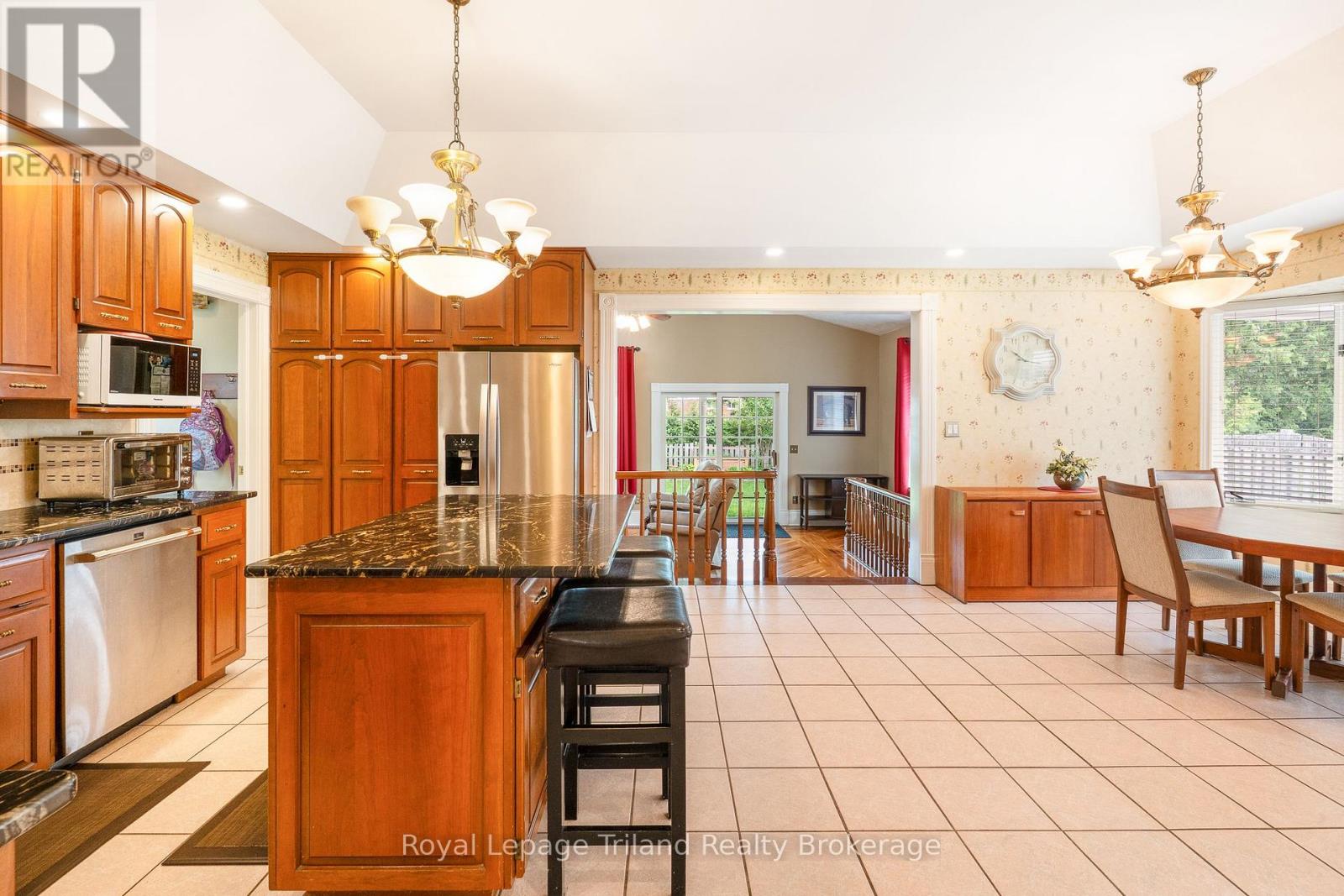 505 Devonshire Avenue, Woodstock, Ontario  N4S 5P5 - Photo 13 - X12219717