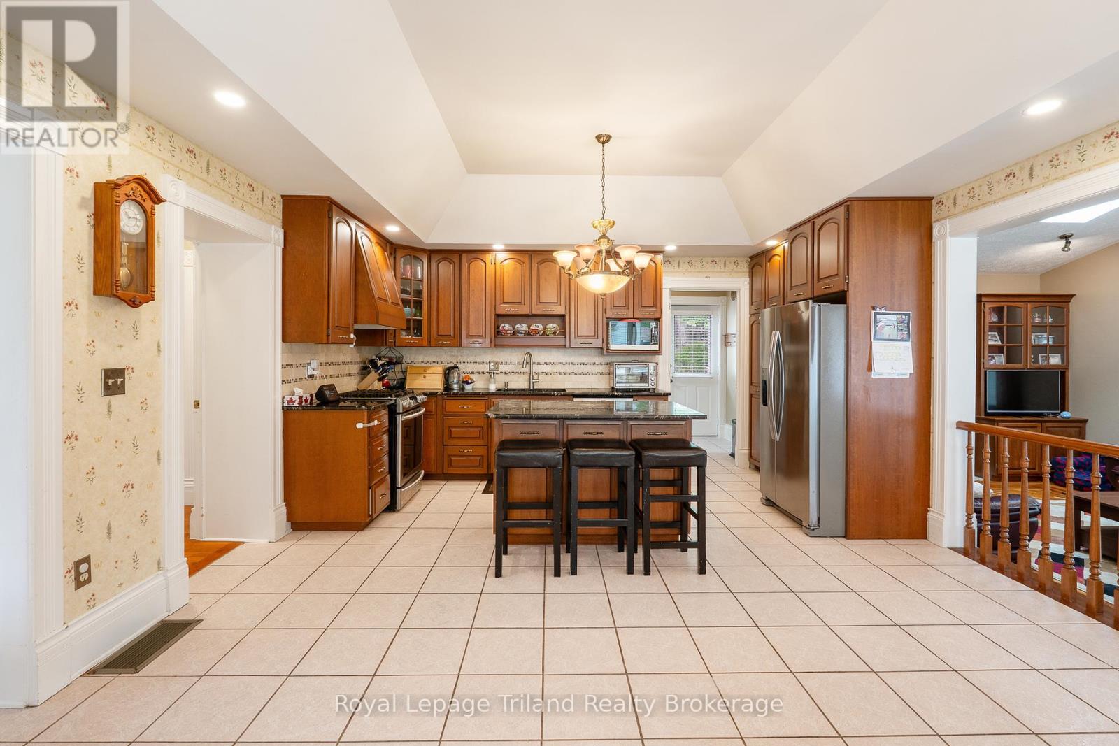 505 Devonshire Avenue, Woodstock, Ontario  N4S 5P5 - Photo 17 - X12219717
