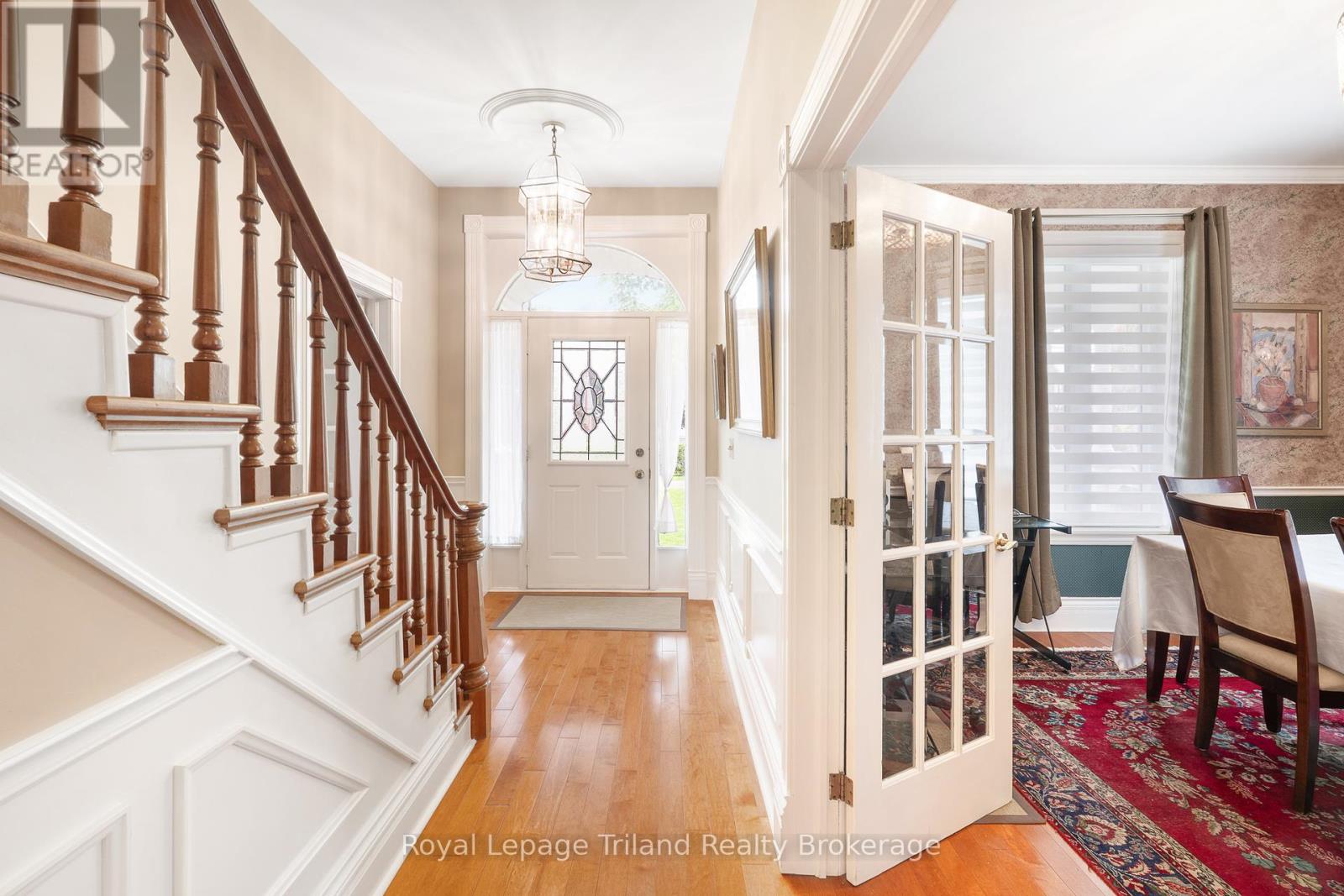 505 Devonshire Avenue, Woodstock, Ontario  N4S 5P5 - Photo 6 - X12219717