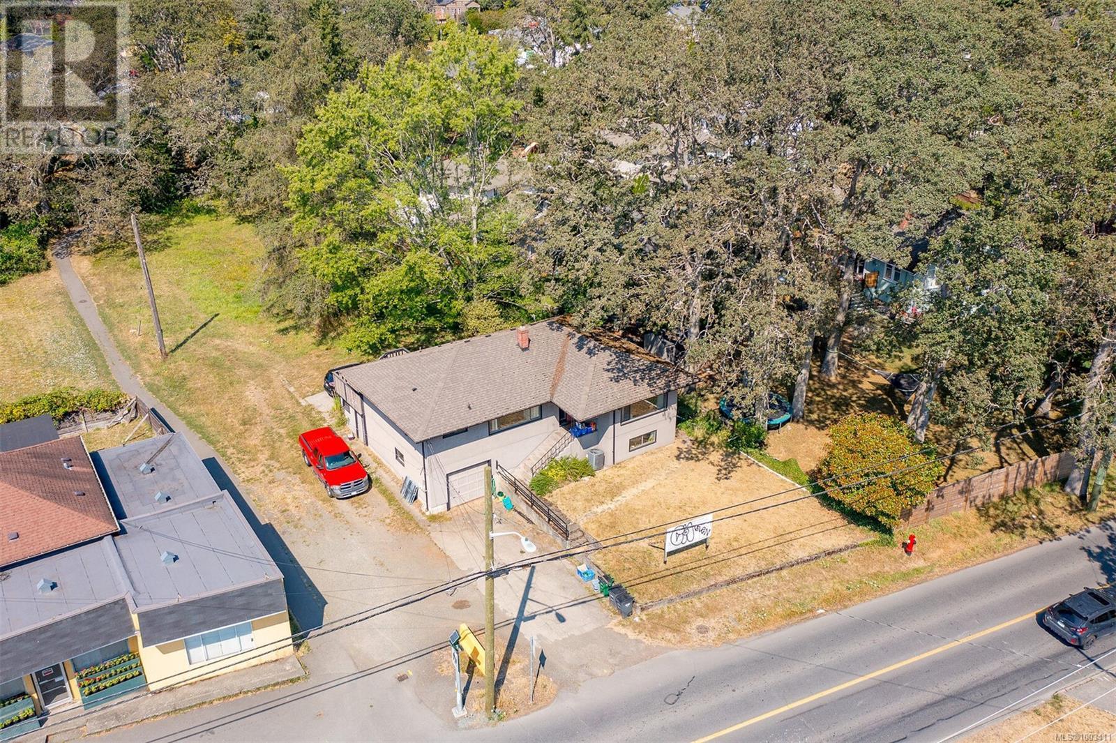Property at 3494 Cedar Hill Rd image 5