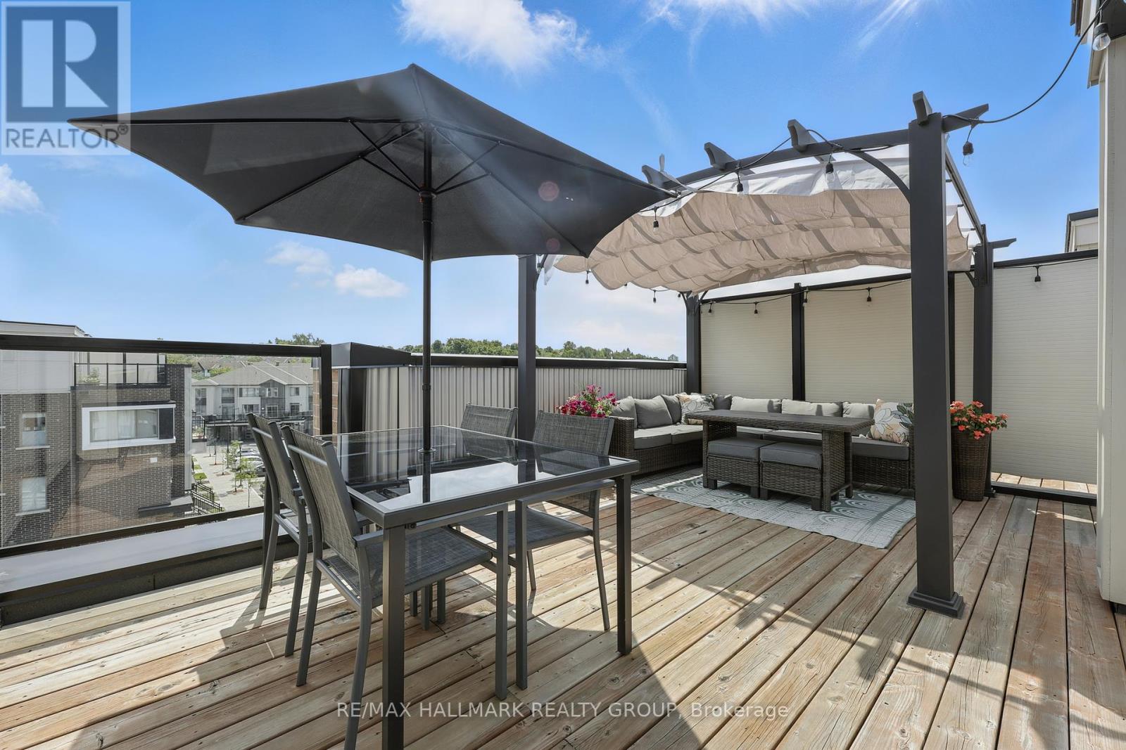 551 Takamose Private, Ottawa, Ontario  K1K 5A5 - Photo 28 - X12213725