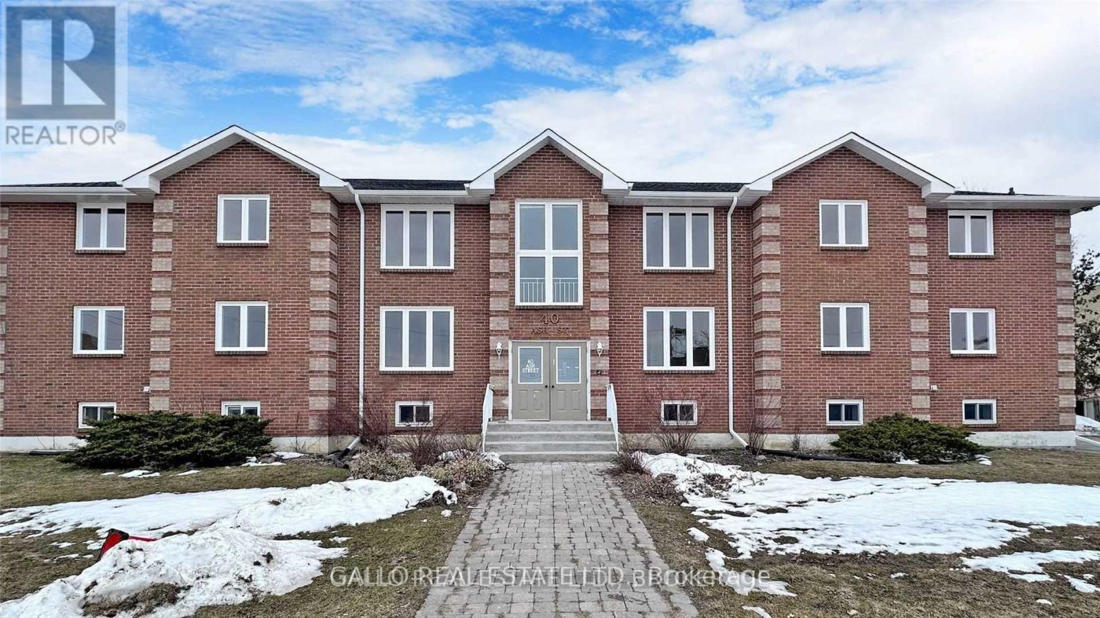 40 ASH STREET, Uxbridge, Ontario