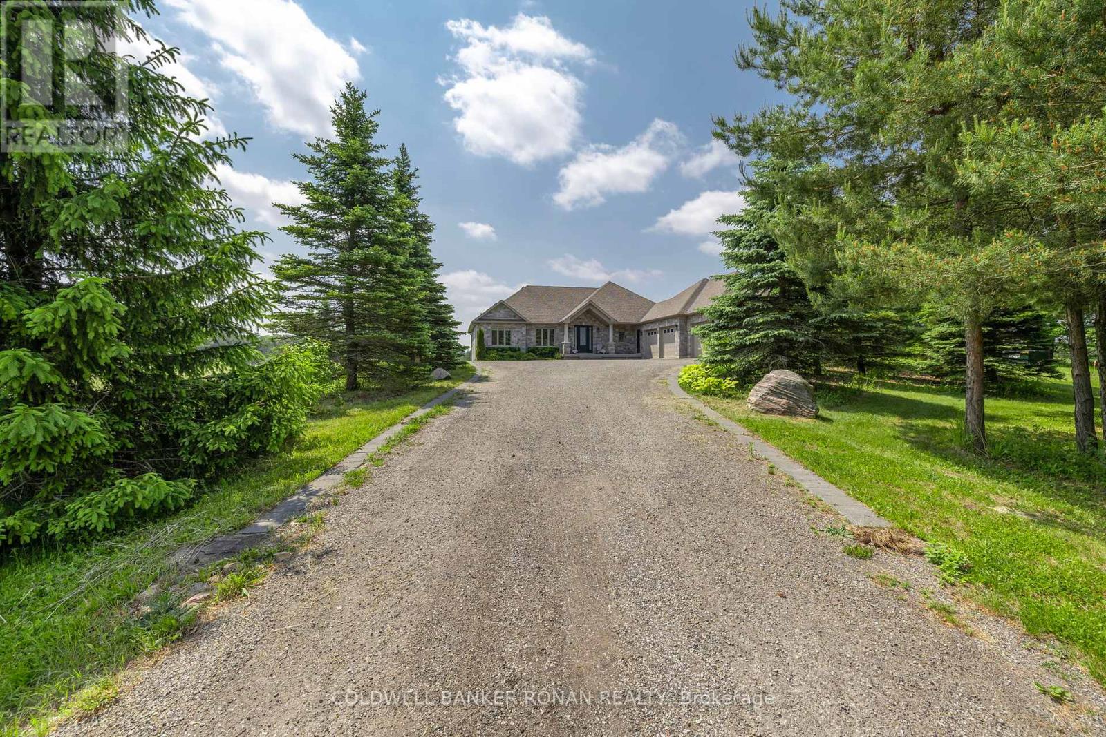 Property at 6511 2ND LINE image 3