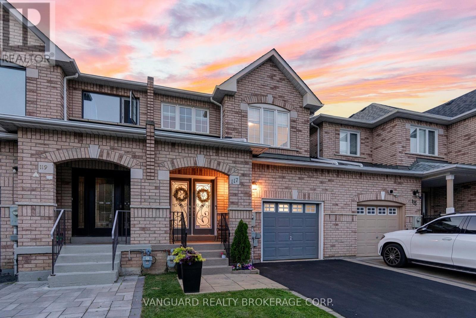 Property at 117 GIANMARCO WAY image 4