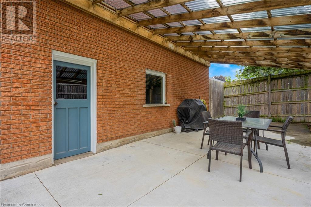 92 Kenwood Drive, Kitchener, Ontario  N2B 3H2 - Photo 44 - 40734202