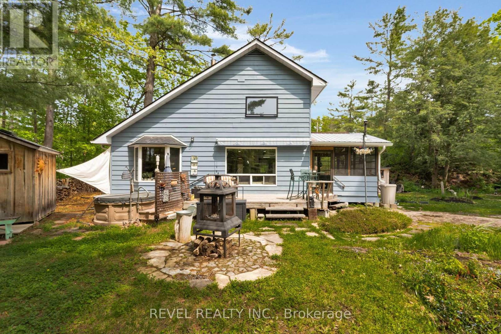 Property at 3248 MUSKOKA STREET image 3