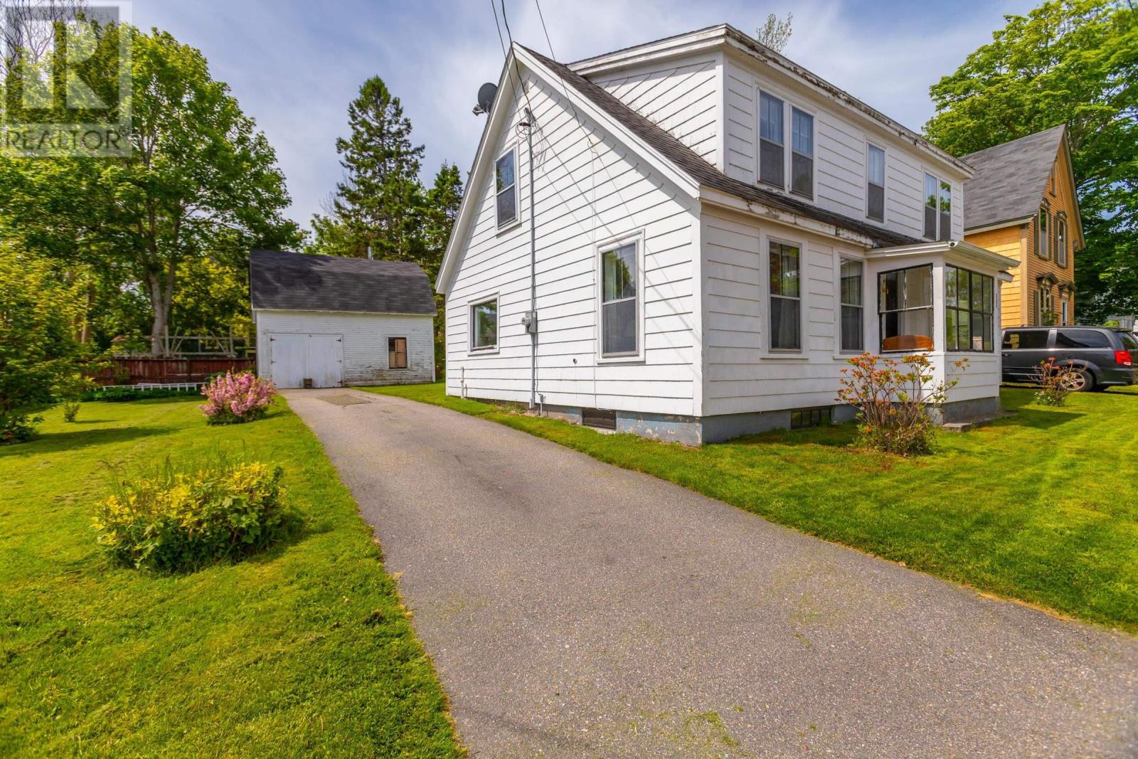 Property at 101 Victoria Street image 1