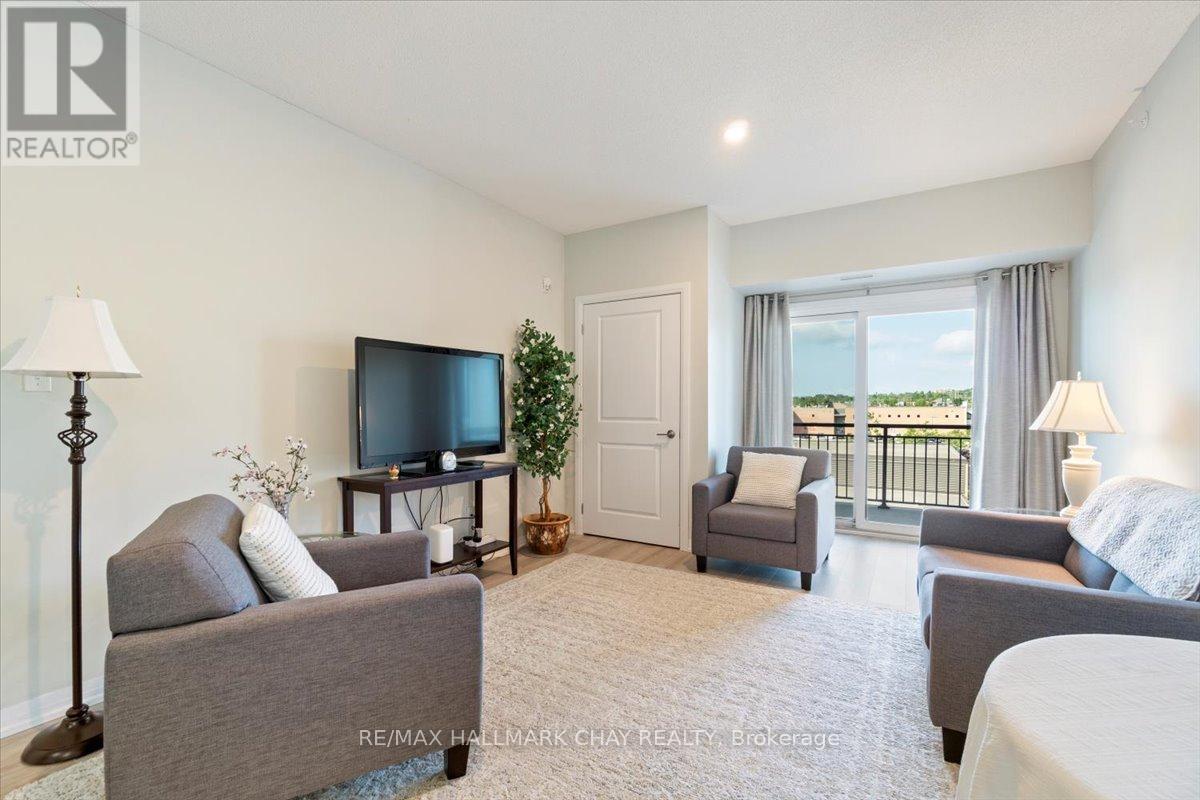 404 - 295 Cundles Road E, Barrie, Ontario  L4M 0K8 - Photo 17 - S12219561