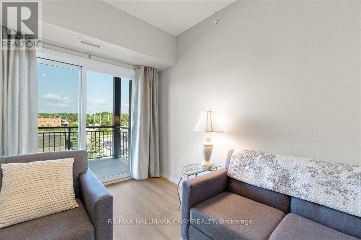 404 - 295 Cundles Road E, Barrie, Ontario  L4M 0K8 - Photo 18 - S12219561