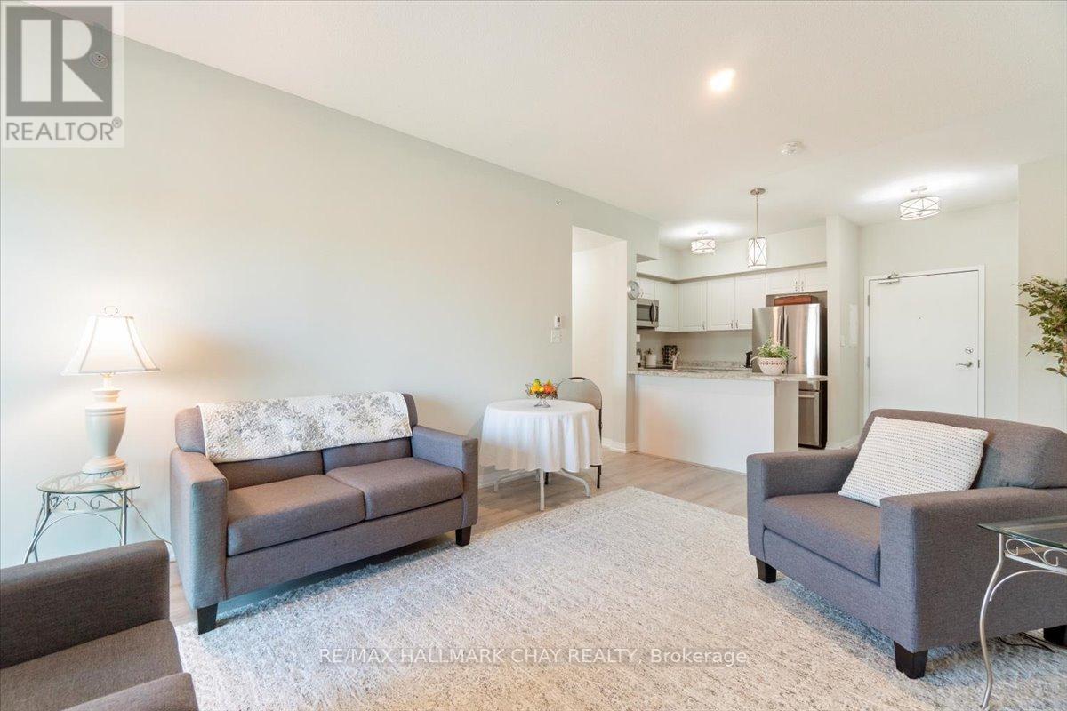 404 - 295 Cundles Road E, Barrie, Ontario  L4M 0K8 - Photo 20 - S12219561