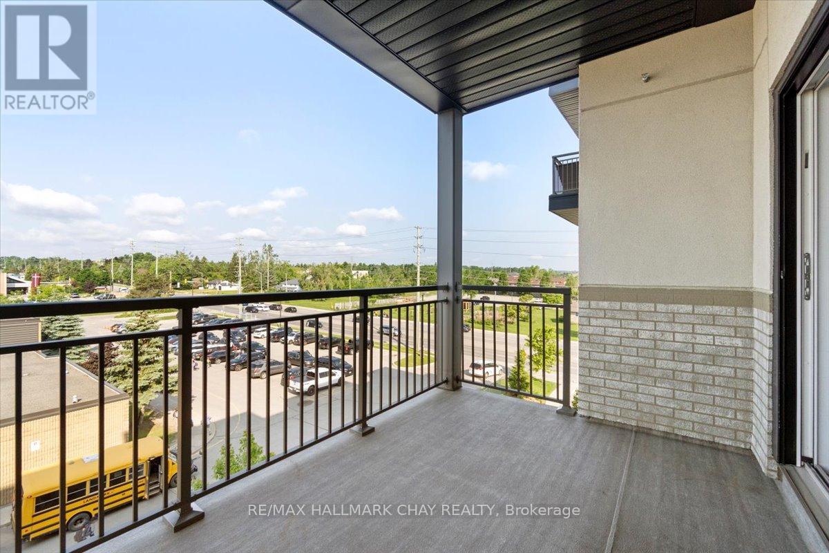 404 - 295 Cundles Road E, Barrie, Ontario  L4M 0K8 - Photo 31 - S12219561