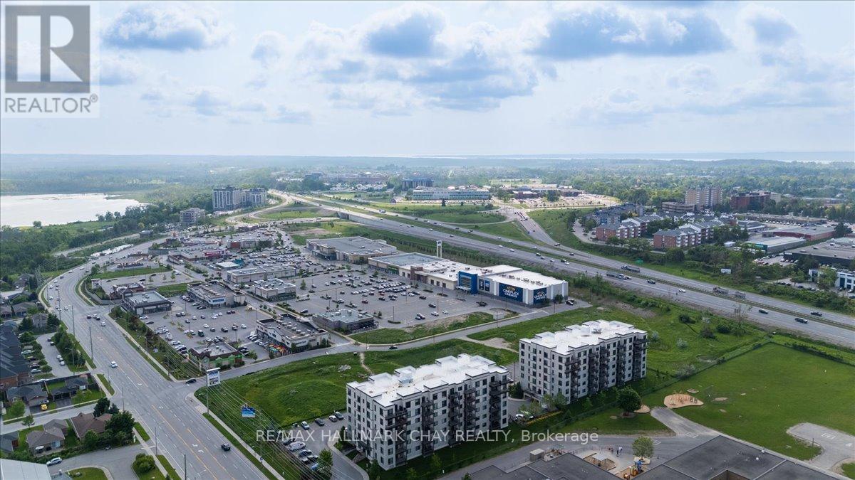 404 - 295 Cundles Road E, Barrie, Ontario  L4M 0K8 - Photo 32 - S12219561