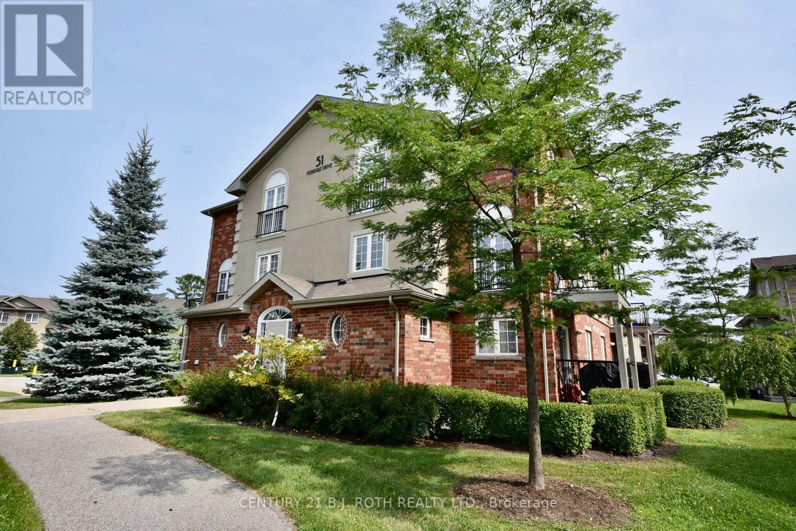 7 - 51 FERNDALE DRIVE, Barrie, Ontario