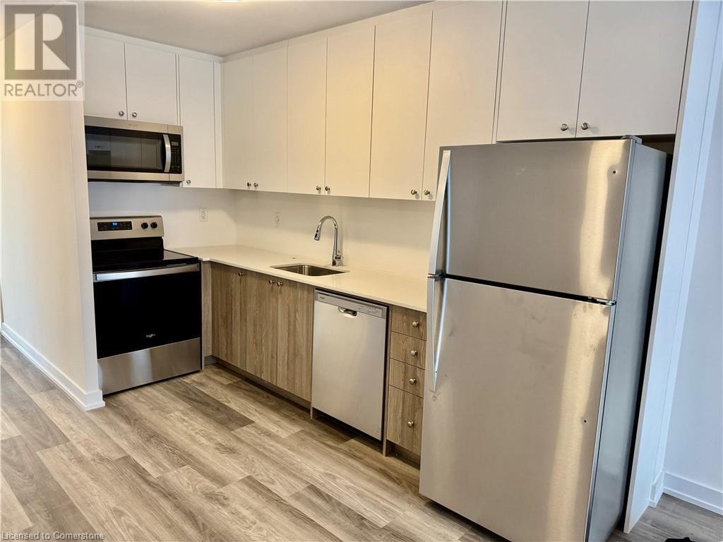 40 Palace Street Unit# L20, Kitchener, Ontario  N2E 0L2 - Photo 3 - 40741191