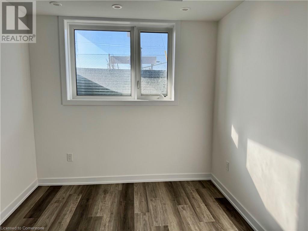 40 Palace Street Unit# L20, Kitchener, Ontario  N2E 0L2 - Photo 9 - 40741191