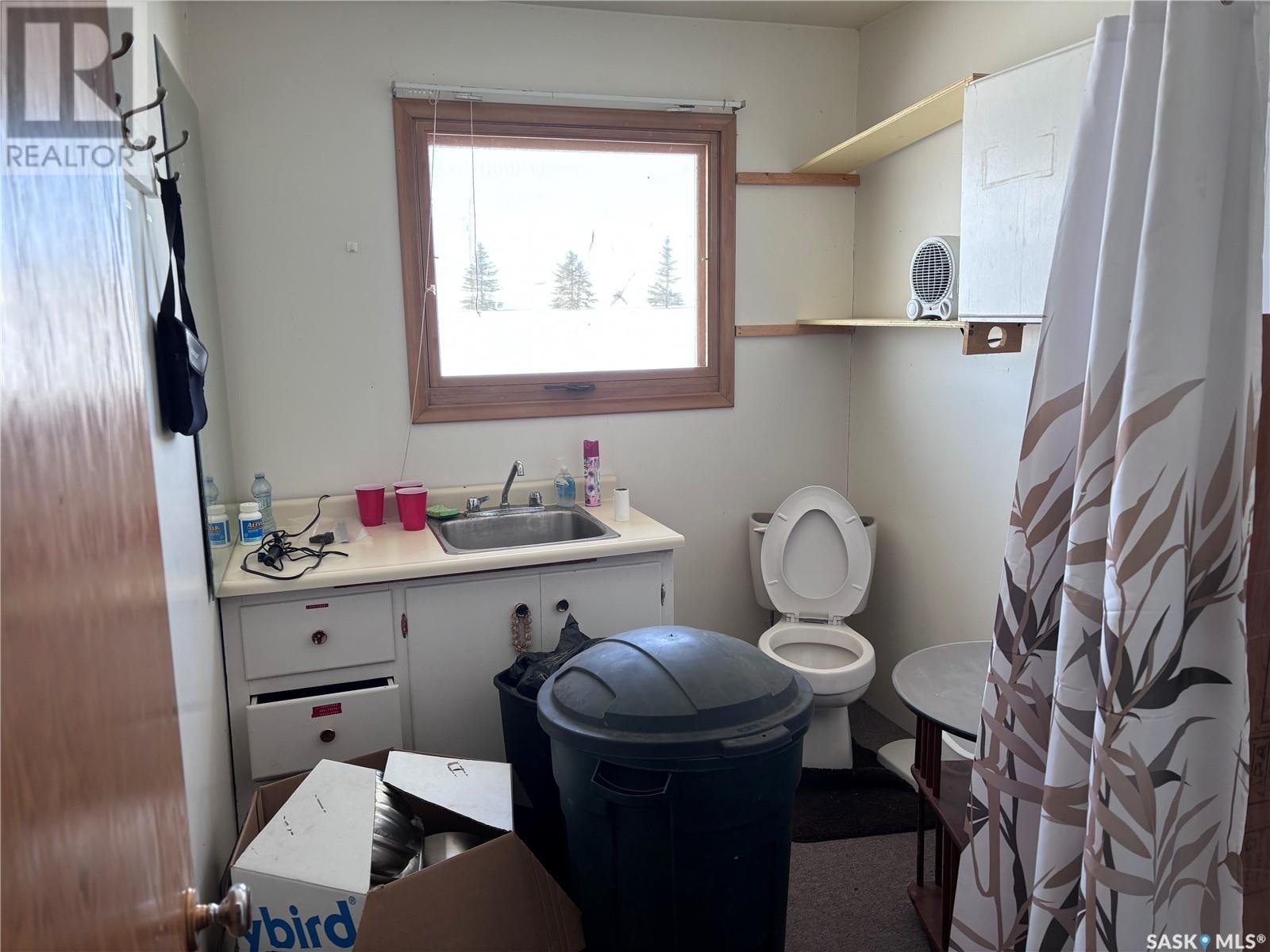 Lakeside  Property, Webb Rm No. 138, Saskatchewan  S0N 2N0 - Photo 16 - SK009453