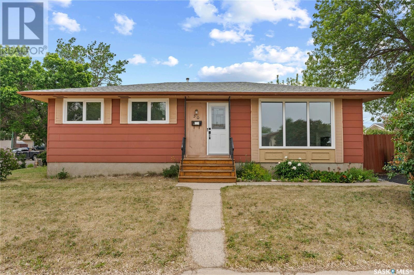30 Kendrick PLACE, Regina, Saskatchewan