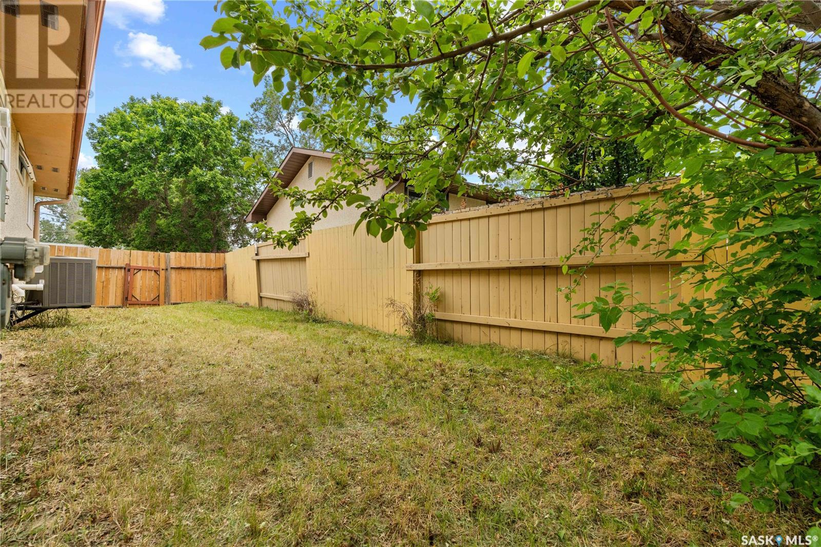 30 Kendrick Place, Regina, Saskatchewan  S4T 6Z4 - Photo 35 - SK009303