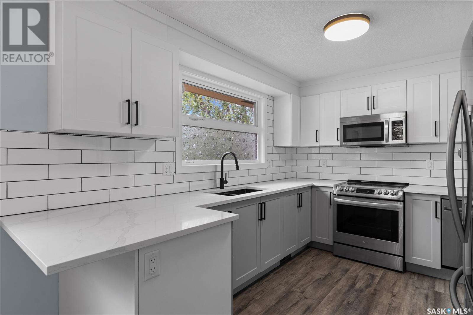 30 Kendrick Place, Regina, Saskatchewan  S4T 6Z4 - Photo 8 - SK009303