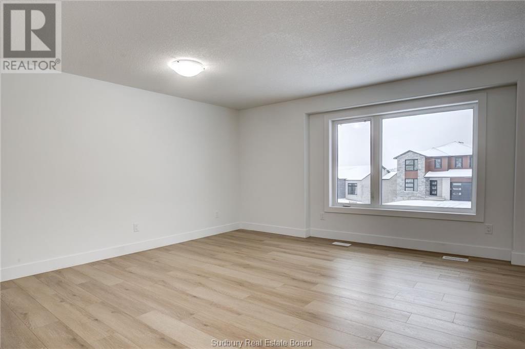 831 Moonrock Avenue, Sudbury, Ontario  P3E 5Z5 - Photo 12 - 2122906
