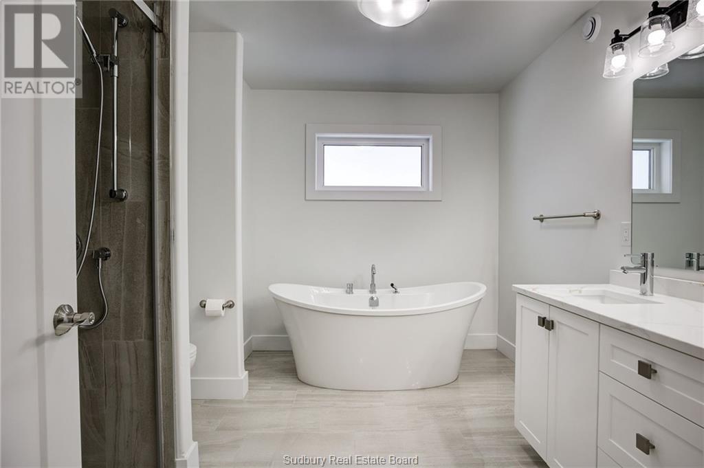 831 Moonrock Avenue, Sudbury, Ontario  P3E 5Z5 - Photo 17 - 2122906