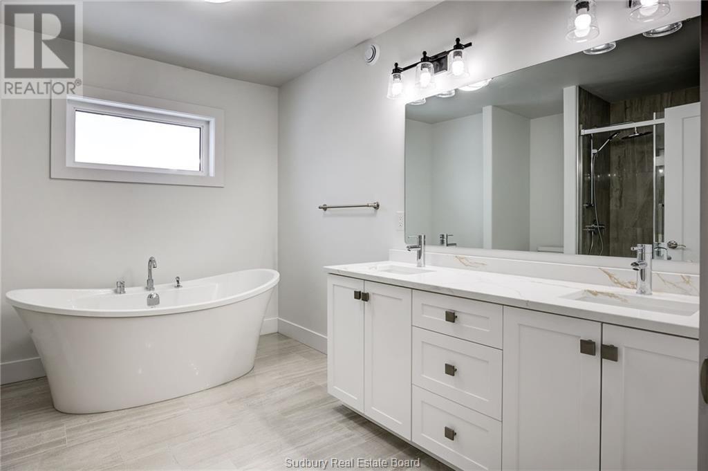 831 Moonrock Avenue, Sudbury, Ontario  P3E 5Z5 - Photo 19 - 2122906