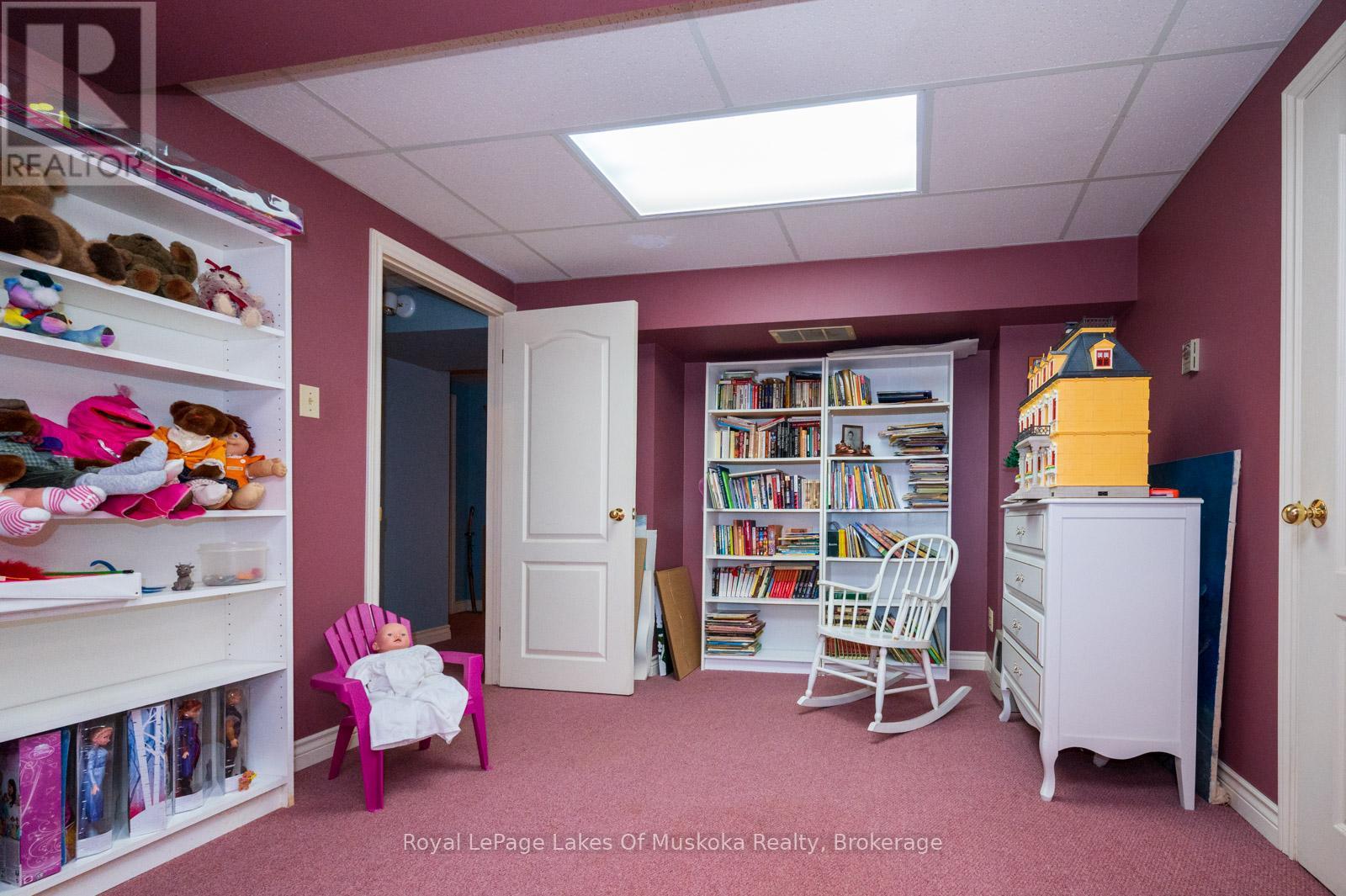 1216 Ravenscliffe Road, Huntsville, Ontario  P1H 2N5 - Photo 36 - X12213172