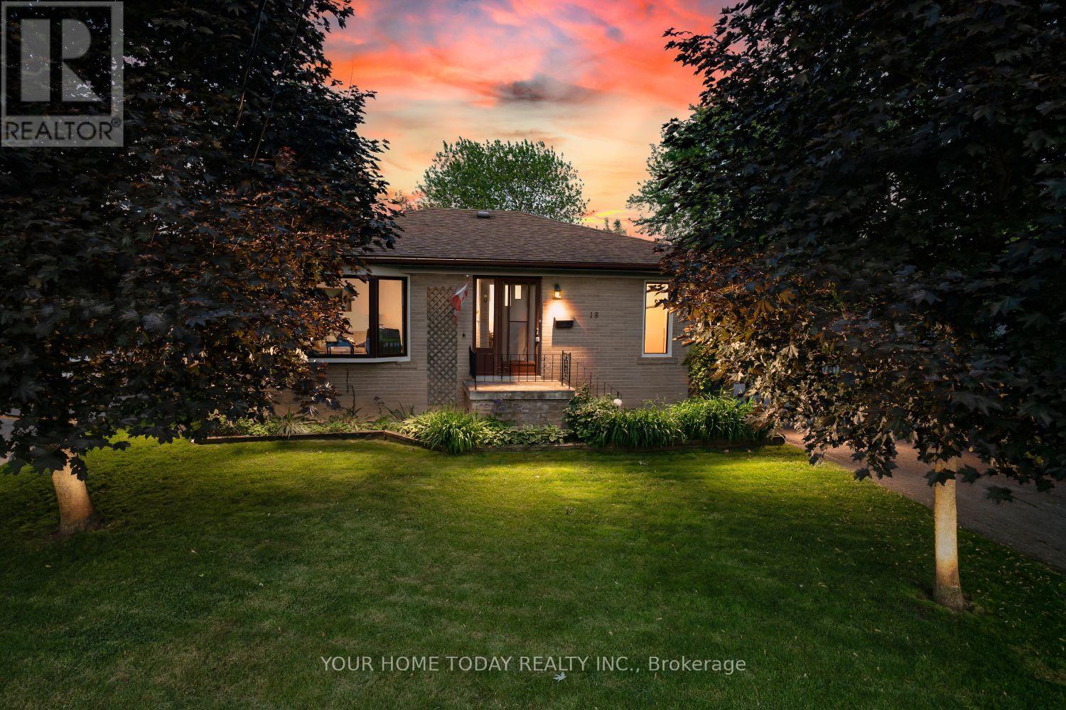 18 NORTON CRESCENT, Halton Hills, Ontario