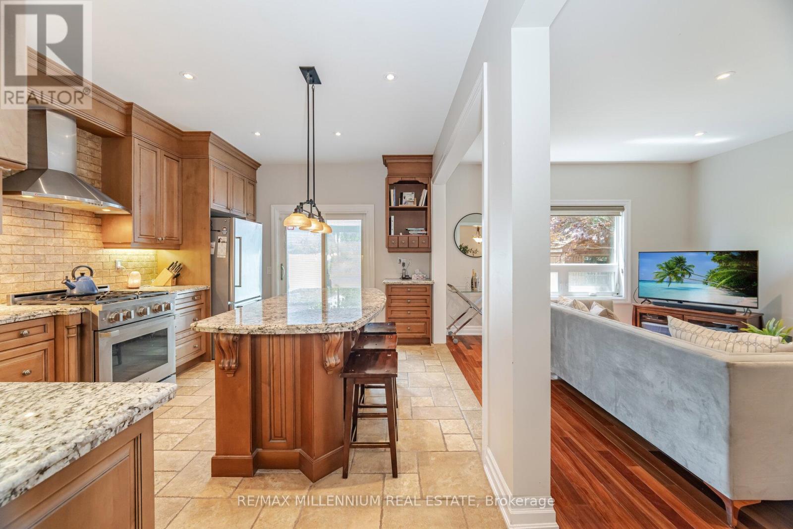 7368 Davemark Court, Mississauga (Meadowvale Village), Ontario  L5N 7P3 - Photo 16 - W12219851