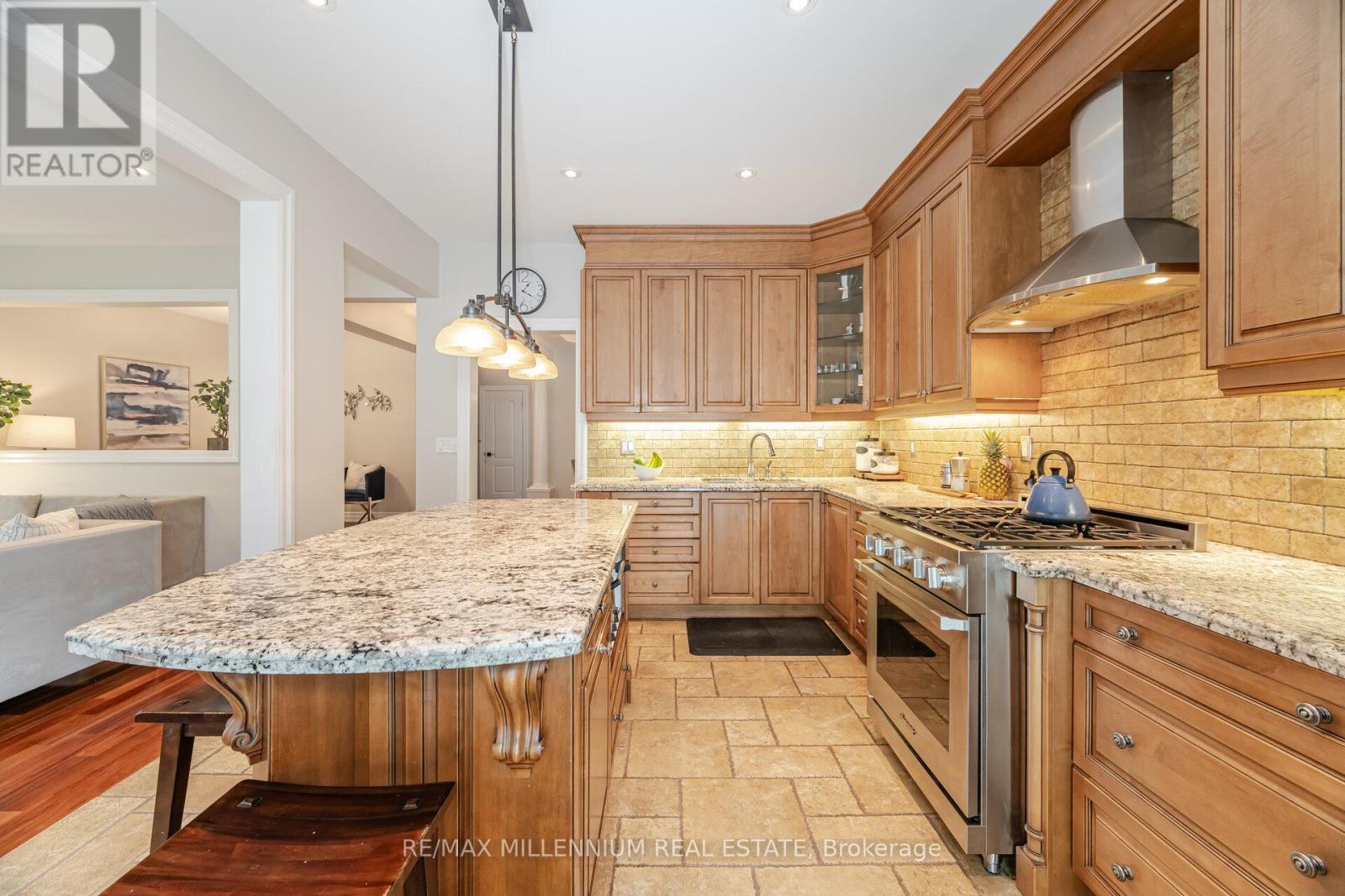 7368 Davemark Court, Mississauga (Meadowvale Village), Ontario  L5N 7P3 - Photo 19 - W12219851