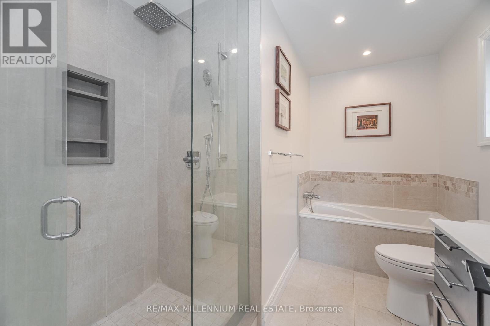 7368 Davemark Court, Mississauga (Meadowvale Village), Ontario  L5N 7P3 - Photo 32 - W12219851