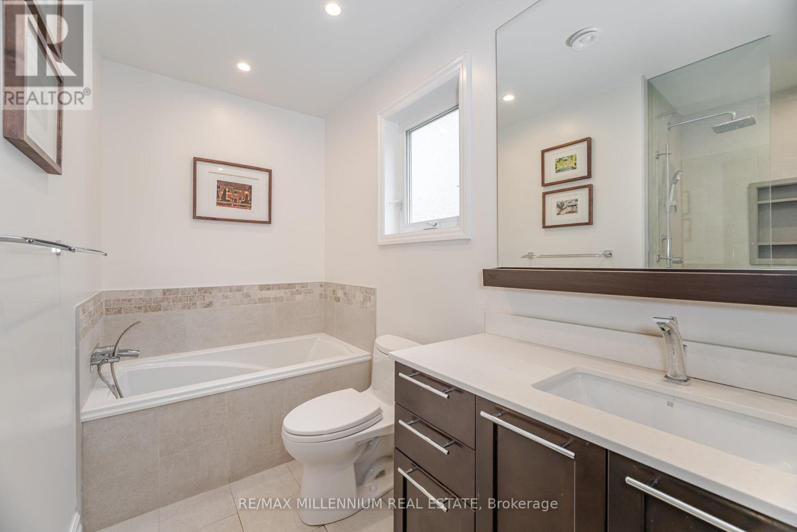 7368 Davemark Court, Mississauga (Meadowvale Village), Ontario  L5N 7P3 - Photo 33 - W12219851