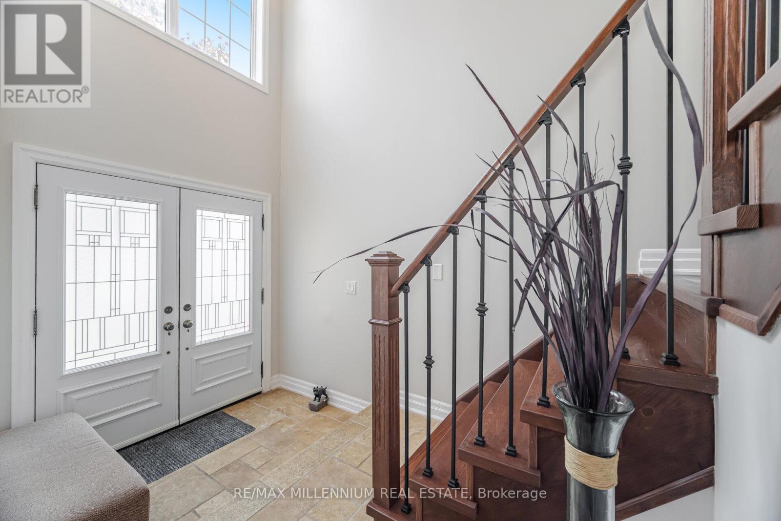 7368 Davemark Court, Mississauga (Meadowvale Village), Ontario  L5N 7P3 - Photo 7 - W12219851