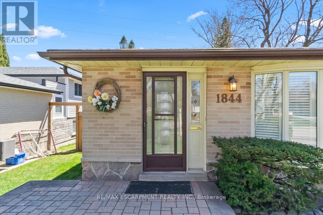 Property at 1844 BARSUDA DRIVE image 4