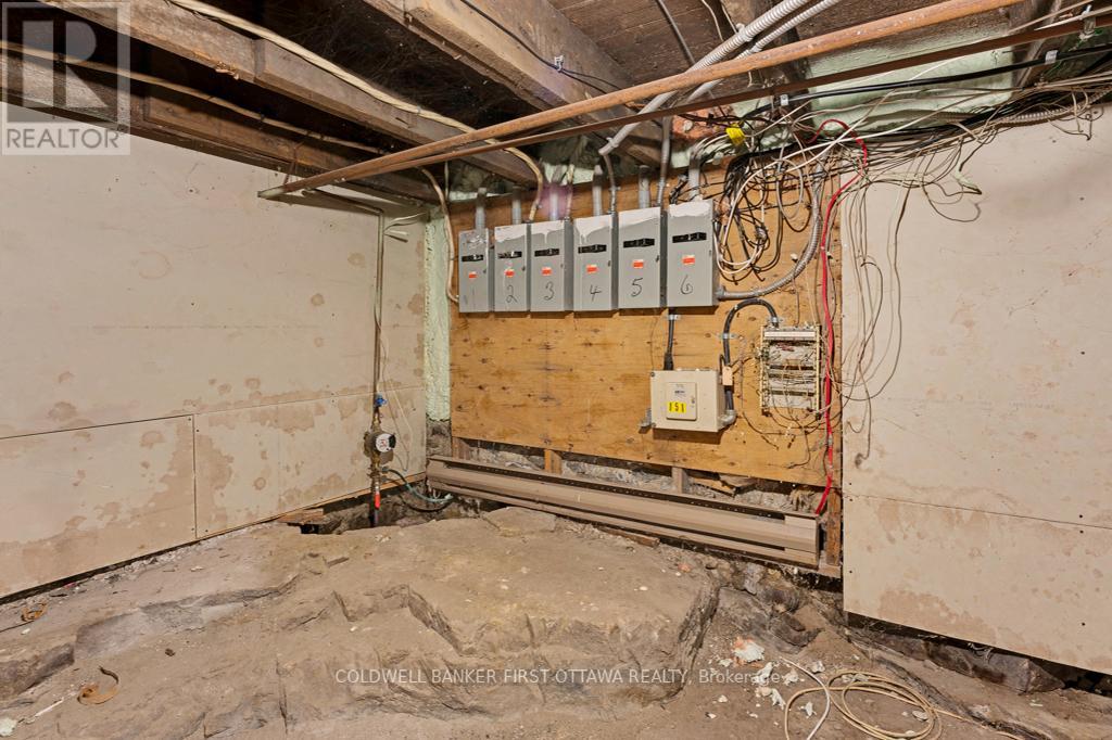 151 Chambers Street, Smiths Falls, Ontario  K7A 2Z5 - Photo 27 - X12219098