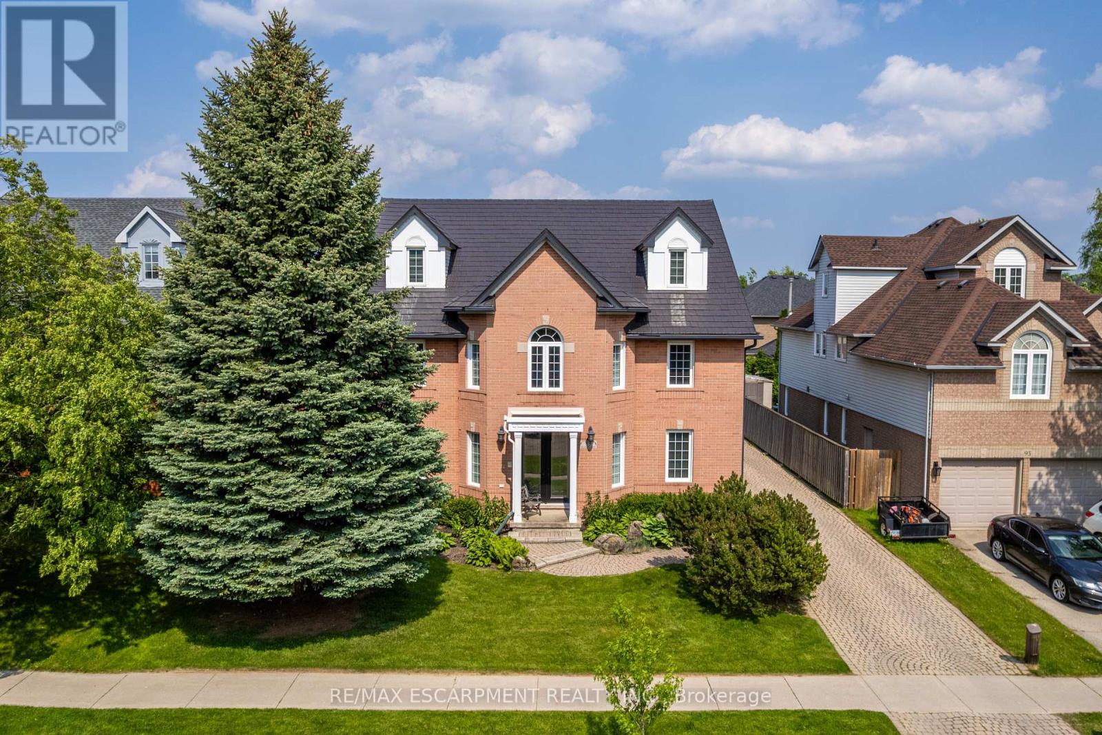 Property at 89 MEADOWLANDS BOULEVARD image 1