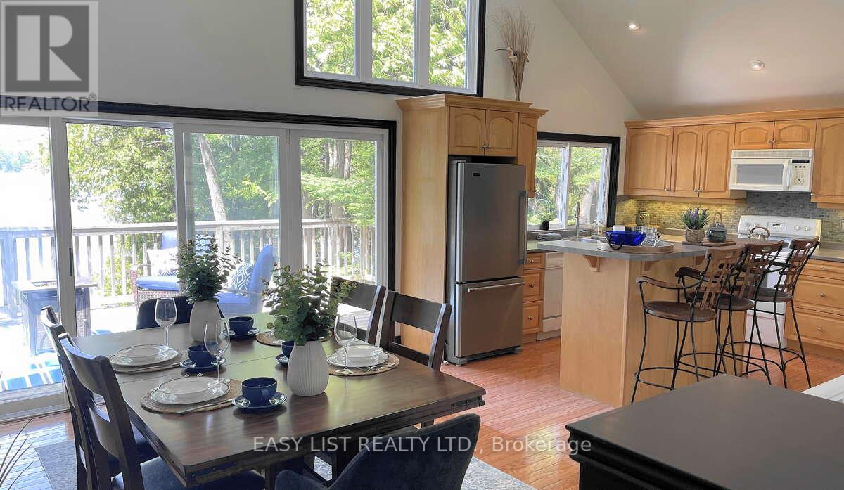 1990 White Lake Road, Douro-Dummer, Ontario  K0L 2H0 - Photo 21 - X12219731